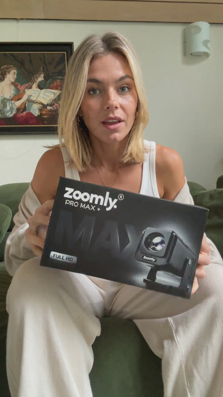 Charger la vidéo: Zoomly projector video